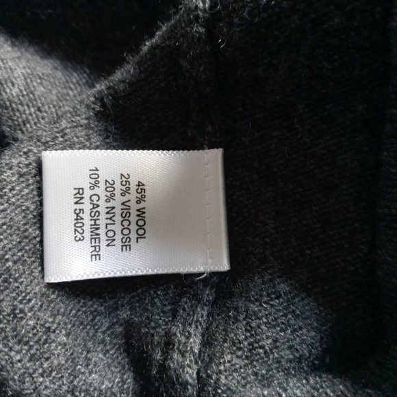 Banana Republic Size Medium Gray Sweater - Picture 5 of 5